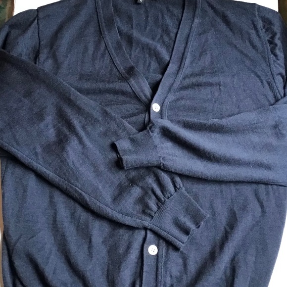 Simons 100%  extra fine merino wool navy blue Cardigan made Italy 🇮🇹 - Picture 4 of 9